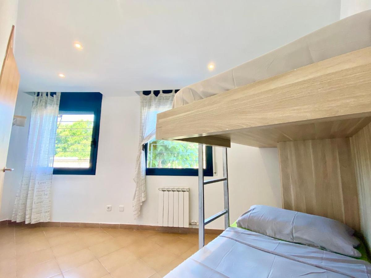 Hauzify I Apartament Forques Сан-Фелиу-де-Гишольс Экстерьер фото